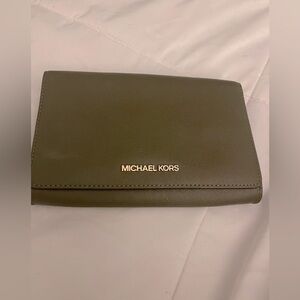 Michael Kors Olive Trifold Wallet